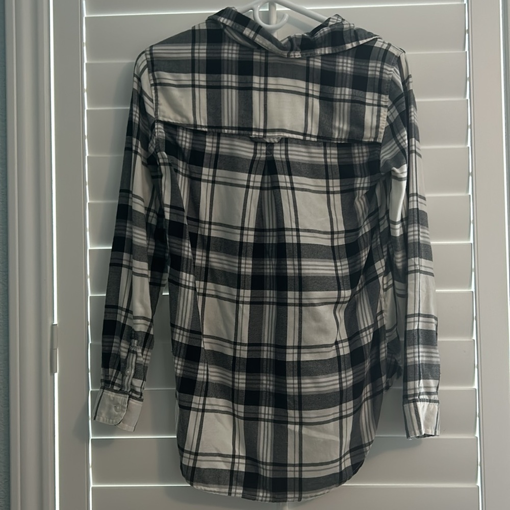button down collared shirt - Picture 2 of 2